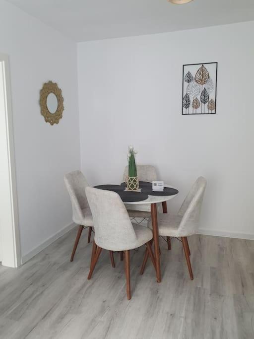 Apartament Ama ซีบิว ภายนอก รูปภาพ